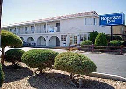 Hotel Europa Ridgecrest Bagian luar foto